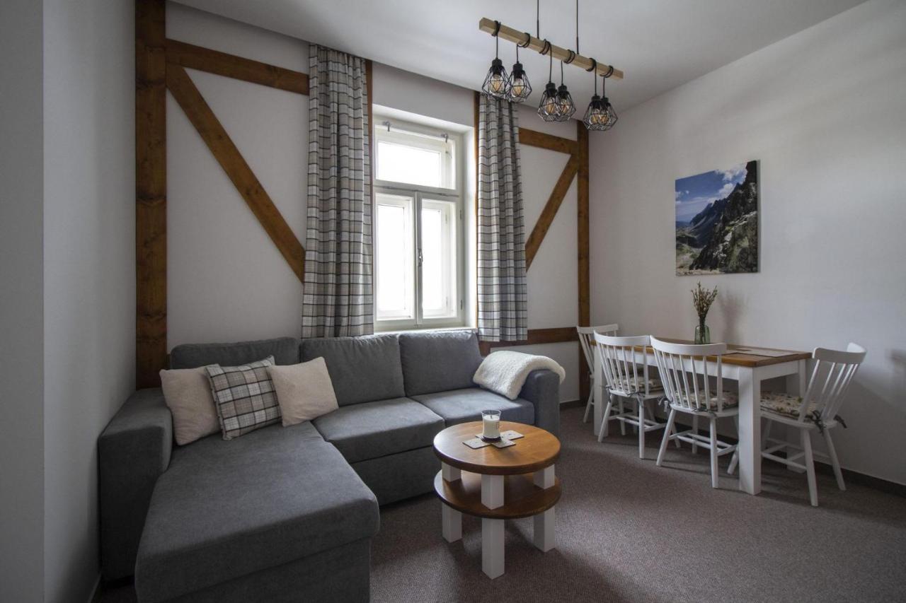 Apartman Srnka S Vyhladom Na Vysoké Tatry Dış mekan fotoğraf